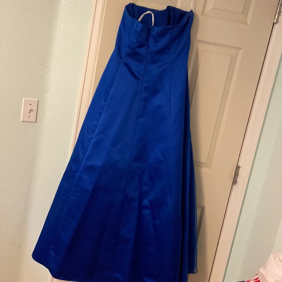 David’s Bridal, blue strapless dress, sz 18 - Picture 3 of 4